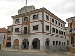 Skyline of Cantalapiedra