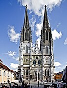 Catedral de Ratisbona, única catedral bávara de esquema francés , desde 1273.