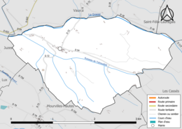 Carte en couleur présentant le réseau hydrographique de la commune