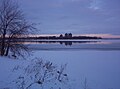 Français : Île des Soeurs au crépuscule English: View on Île des Soeurs at dawn