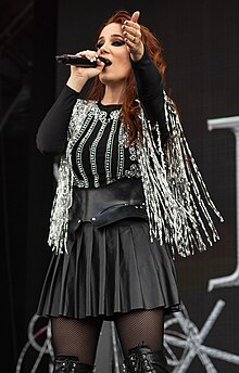 Simons with Epica live at Hellfest 2022