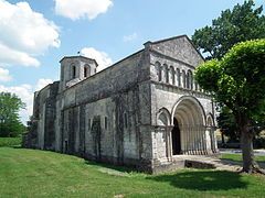 L'église Saint-Eutrope.