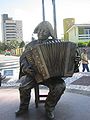 Português: Estátua de Luiz Gonzaga. Faz parte do Monumento "Farra de Bodega", às margens do Açude Velho