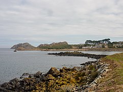 Vue de Run Pridou (partie sud de la plage de Trégastel)