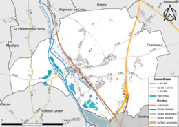 Carte en couleur présentant le réseau hydrographique de la commune