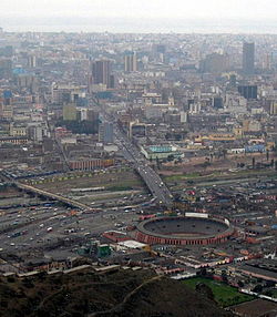 View o Lima Destrict frae the San Cristobal hill.