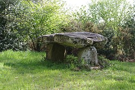 Le dolmen de Rouffignac.