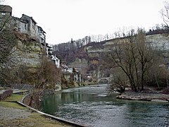 Die Saane macht einen Bogen um die Freiburger Altstadt