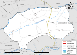 Carte en couleur présentant le réseau hydrographique de la commune