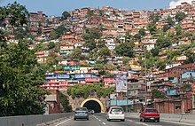 Barrio de Caracas.jpg