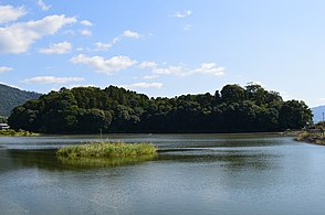 箸墓古墳（奈良県桜井市） 最古の前方後円墳とされる（3世紀中頃の築造か）