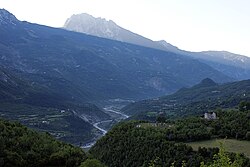 Shalë river valley