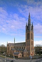 Sint-Vituskerk, Hilversum . de 1890 à 1892 date QS:P,+1890-00-00T00:00:00Z/8,P580,+1890-00-00T00:00:00Z/9,P582,+1892-00-00T00:00:00Z/9 .