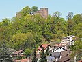 Deutsch: Blick auf die Burg Alt-Eberstein über dem Baden-Badener Stadtteil Ebersteinburg in Baden-Württemberg. English: View to the castle Alt-Eberstein, German Federal State Baden-Württemberg.