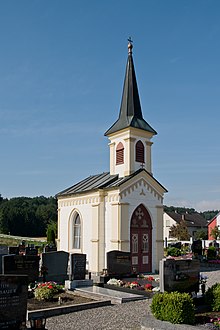 Hürm Friedhofskapelle.jpg