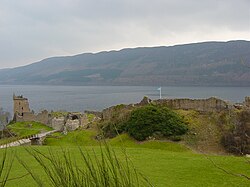 Scozia - Il lago di Loch Ness