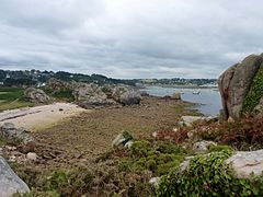 Grève et rochers de la partie sud-ouest