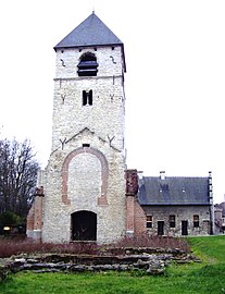 Tháp cổ theo phong cách Romanesque ở Hạ Heembeek