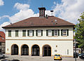 Deutsch: Rathaus im Leonberger Stadtteil Eltingen in Baden-Württemberg. English: City hall in Eltingen, a district of the city Leonberg, in German Federal State Baden-Württemberg.