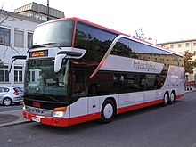 Un modello pullman granturismo a due piani prodotto dalla Setra e impiegato per una linea extraurbana austriaca che collega Graz a Klagenfurt