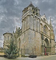 Temps orageux sur la cathédrale.