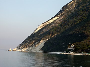 Santa Maria di Portonovo (Heilige Maria van Portonovo)