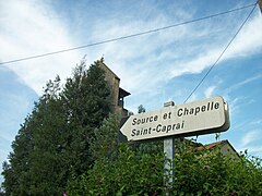 Panneau pour la source et chapelle Saint-Caprai.