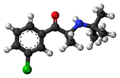 Model bola-dan-pasak dari isomer (S) molekul bupropion