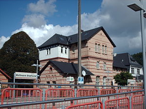 S-Bahn halte Mettmann Stadtwald