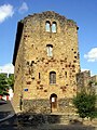 Maison romane hébergeant le musée Dubalen