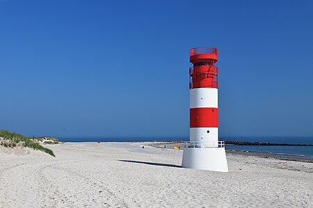 "Leuchturm_Helgoland_Düne.jpg" by User:Taxiarchos228