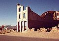 Banca bandonada a Rhyolite, Nevada.