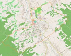 Mapa konturowa Brzozowa, w centrum znajduje się punkt z opisem „Budynek Towarzystwa Gimnastycznego „Sokół” w Brzozowie”