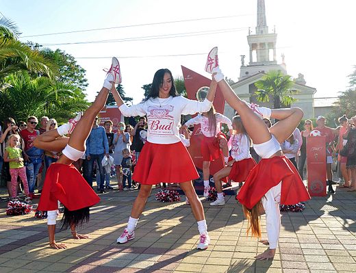 Сheerleading girls