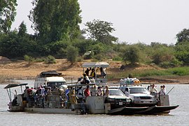 Traversée du Bani près de Djenné (2007).