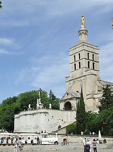 La cathédrale Notre-Dame des Doms d'Avignon.