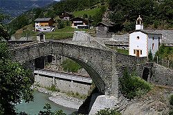 Brua Ritibrücke i Neubrück i Stalden