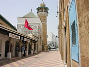 Youssef Dey Mosque in Tunis (17th century): an example of Ottoman influence blended with local styles