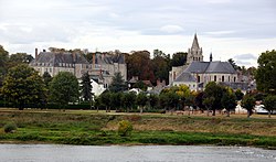 Skyline of Meung-sur-Loire