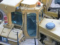 CAT D9L (cockpit)