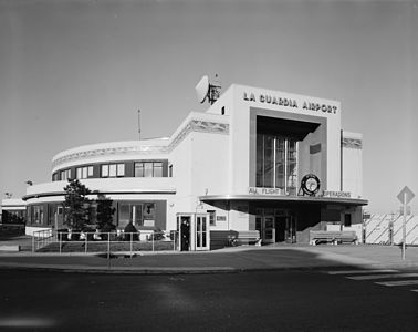 Термінал аеропорту LaGuardia, звідси відправлялися рейси Pan Am до Європи, Нью-Йорк (1937)