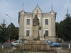 Statue af Margareta Mușat Sirets centrum