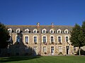 Hôtel de ville im Innenhof des Schlosses