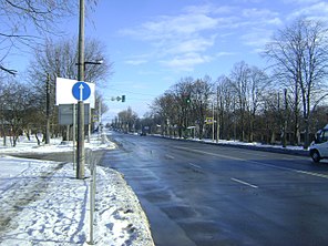 вулиця в районі зупинки «Радіостанція»