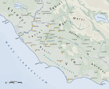 Carte en latin représentant le Latium sur lequel sont placés les villes et les peuples pré-romains.