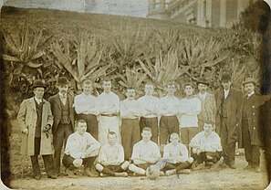 Jugadores y dirigentes en una instantánea tomada hacia marzo de 1900