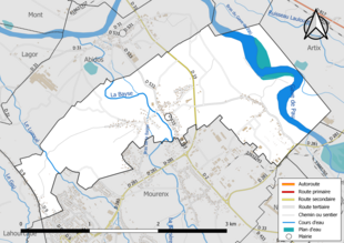 Carte en couleur présentant le réseau hydrographique de la commune