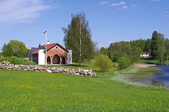 Käru herrgårds smedja vid Käru vattenmagasin (bäcken Ingliste oja).