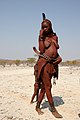 27. Fiatal himba nő Namíbiában (javítás)/(csere)