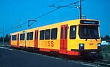 Sneltram 5001 in originele geel/oranje uitvoering bij de remise in Nieuwegein (1982).